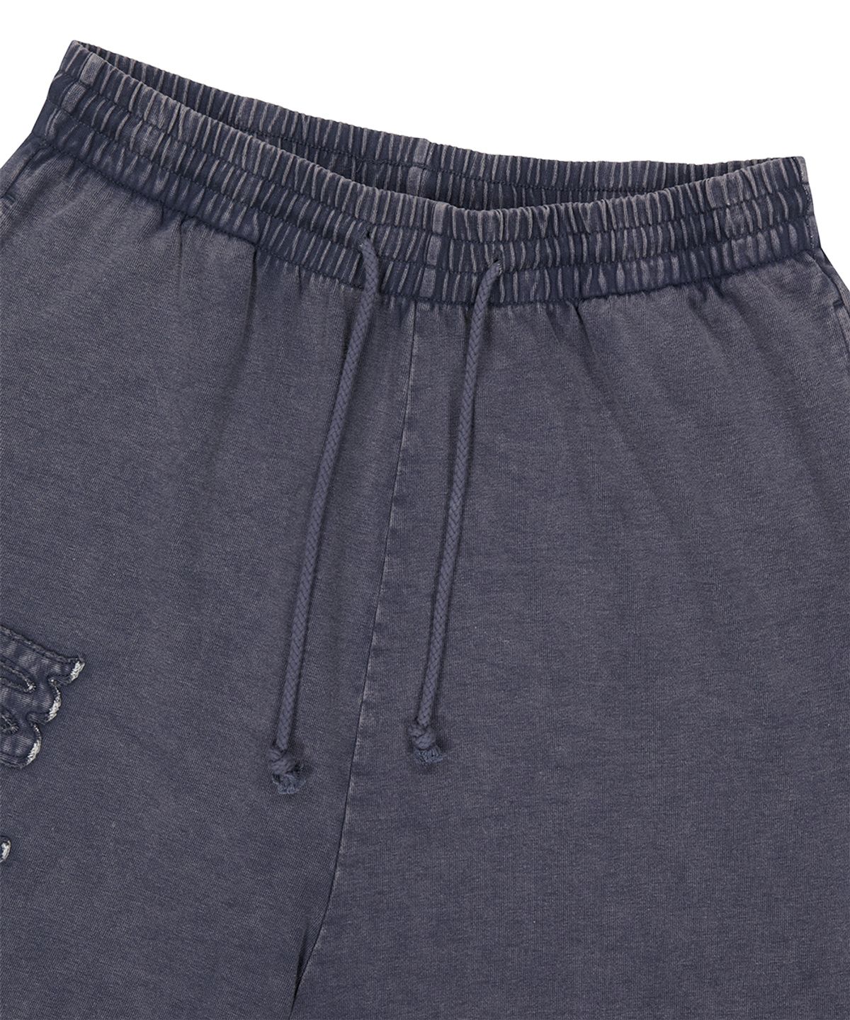 마하그리드(MAHAGRID) WASHED CUT OFF APPLIQUE SWEAT SHORTS NAVY(MG2GMMPA07A)
