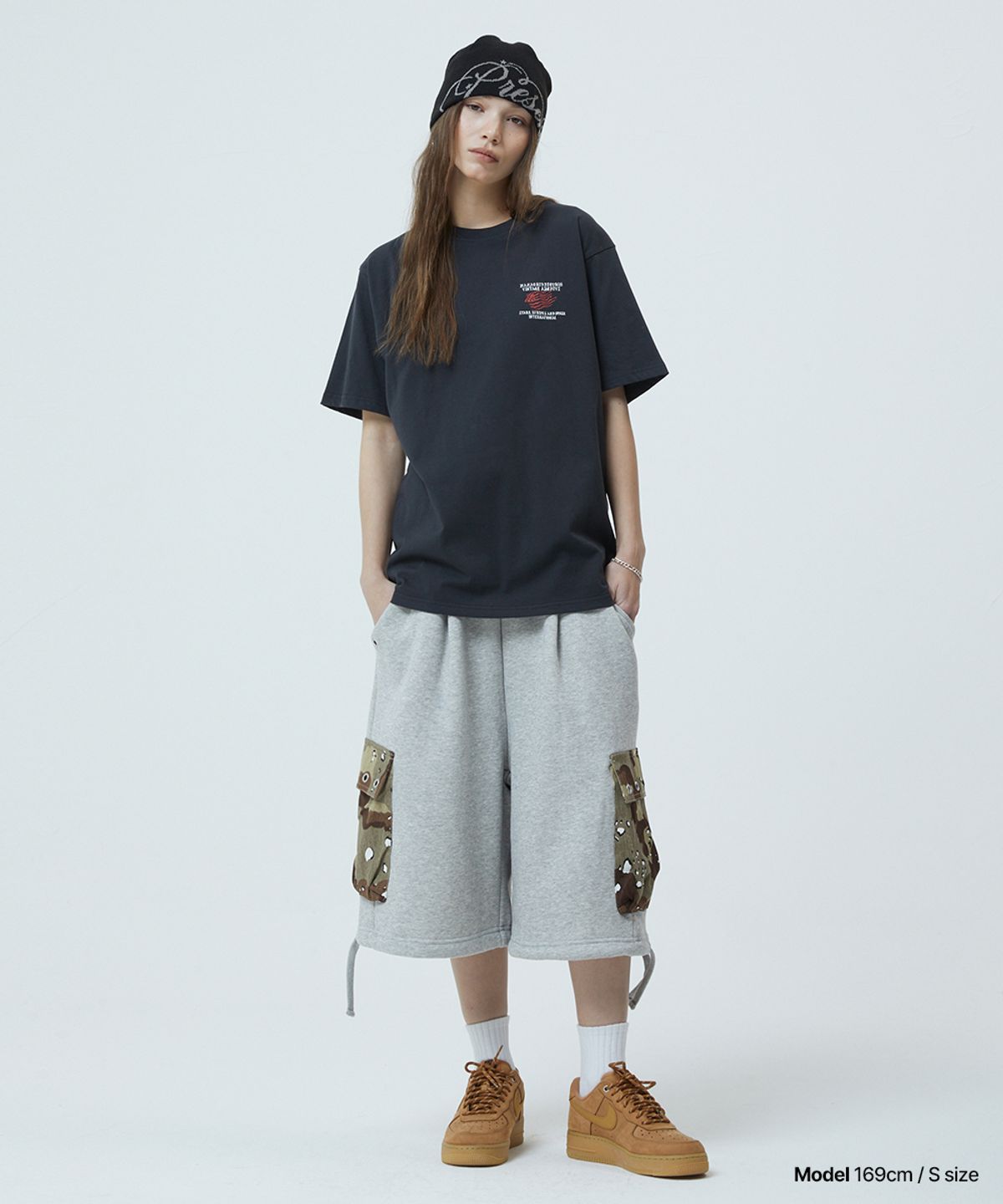 마하그리드(MAHAGRID) BERMUDA CAMO CARGO SWEATSHORT GREY(MG2GMMPA08A)