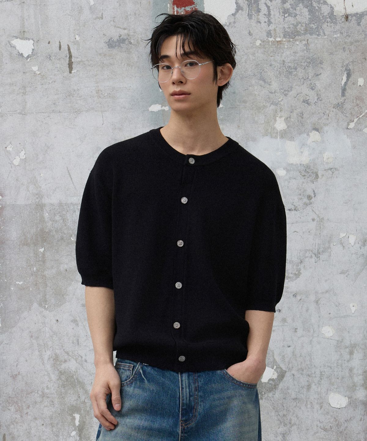 에이지오디(AGOD) 솔리드 하프 니트 가디건 [블랙]