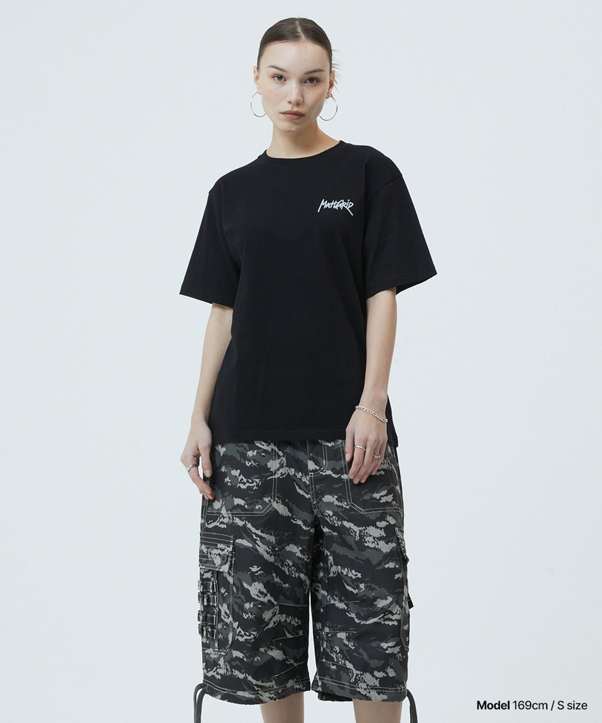 마하그리드(MAHAGRID) RECORD GRAFFITI LOGO TEE BLACK(MG2GMMT518A)