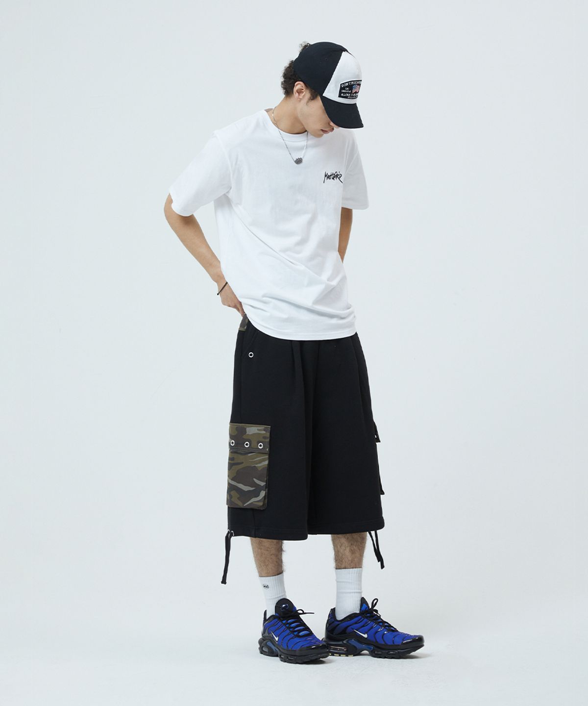 마하그리드(MAHAGRID) RECORD GRAFFITI LOGO TEE WHITE(MG2GMMT518A)