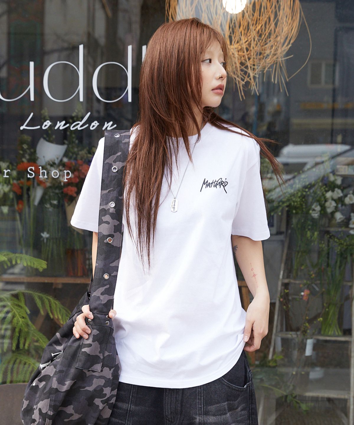 마하그리드(MAHAGRID) RECORD GRAFFITI LOGO TEE WHITE(MG2GMMT518A)