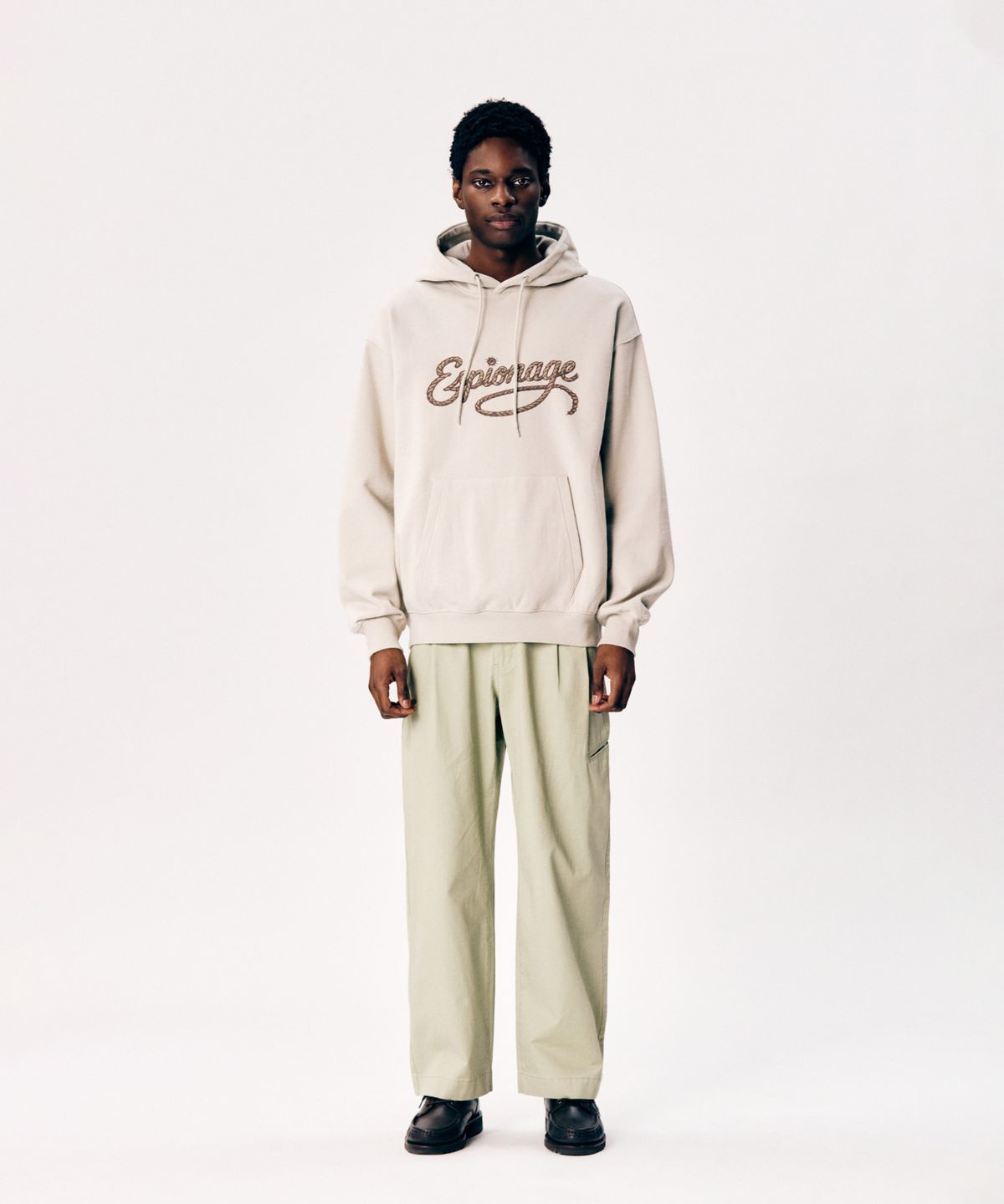 에스피오나지(ESPIONAGE) 2 Pleats Light Chino Pants Khaki Beige