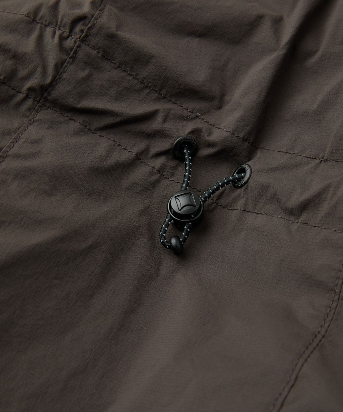 헬리녹스 웨어(HELINOX WEAR) 이클립스 팩 윈드쉘_Dark Brown