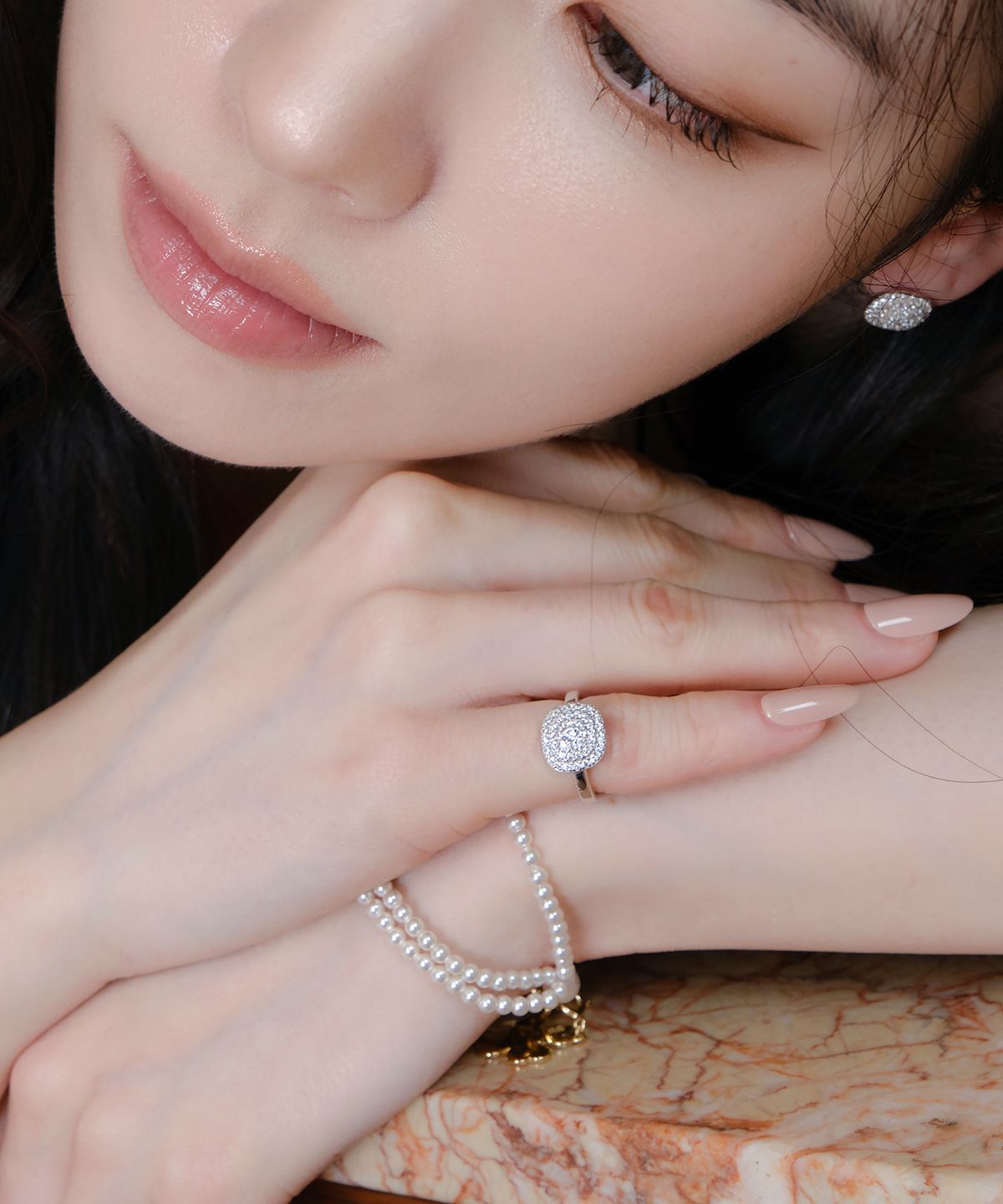 레브(REVE) DQ 파베 스퀘어 애끼 링