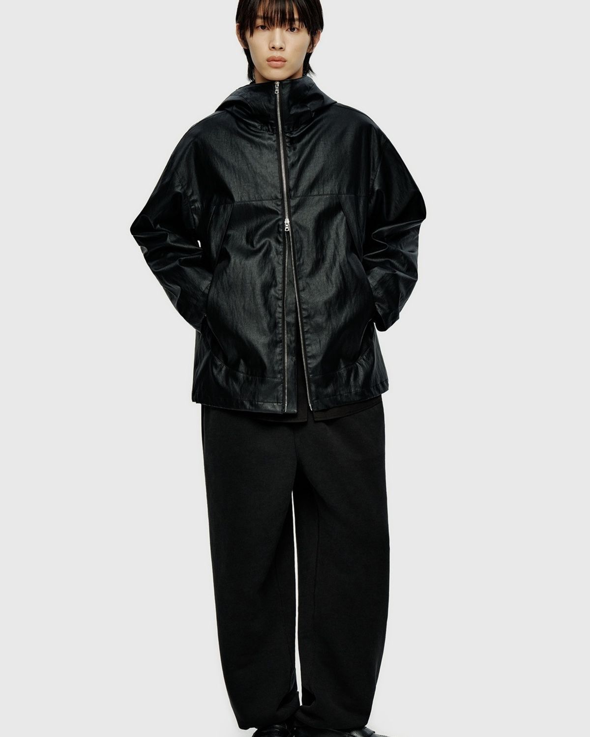 유스(YOUTH) Faux Leather Windbreaker Jacket - Black