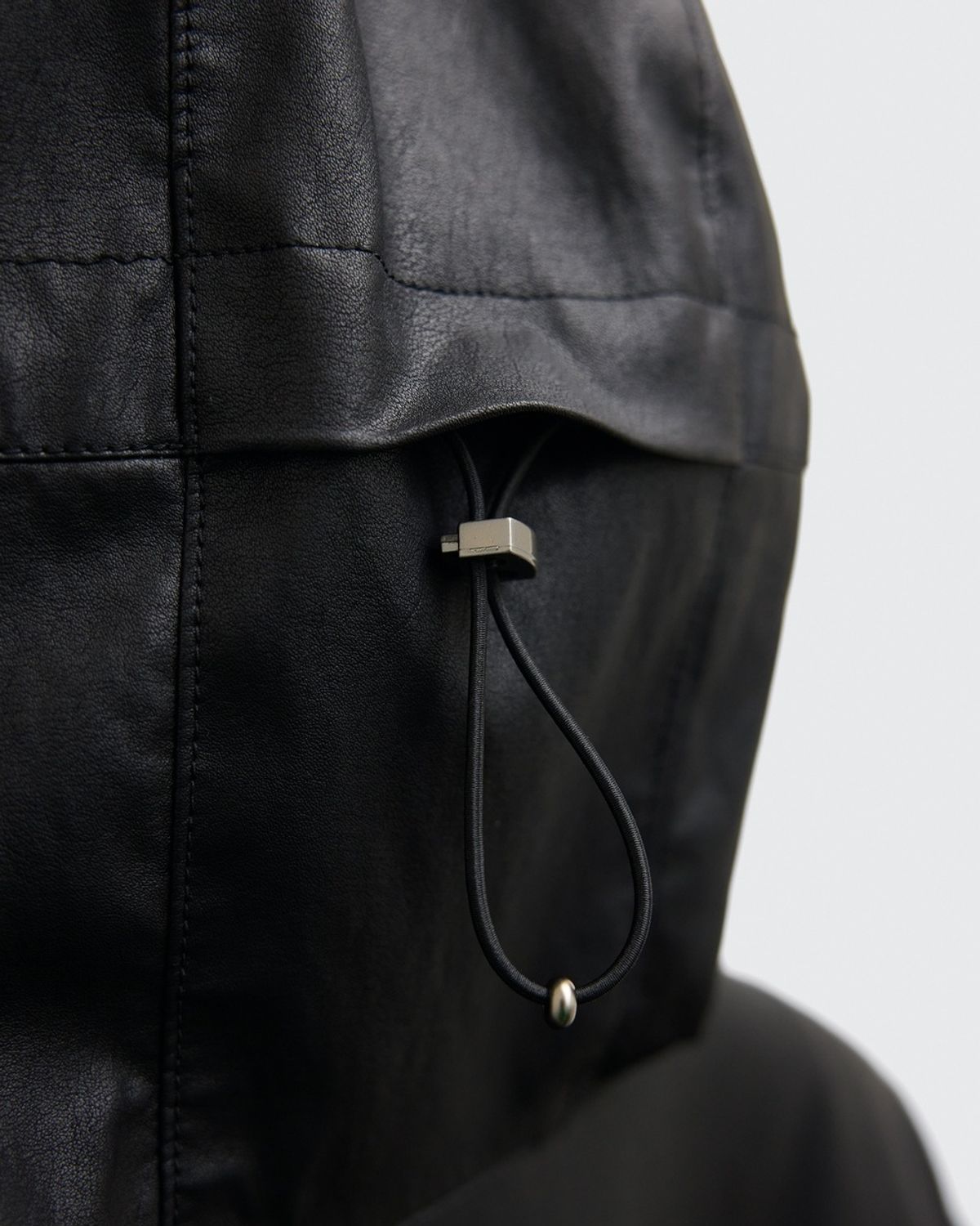 유스(YOUTH) Faux Leather Windbreaker Jacket - Black