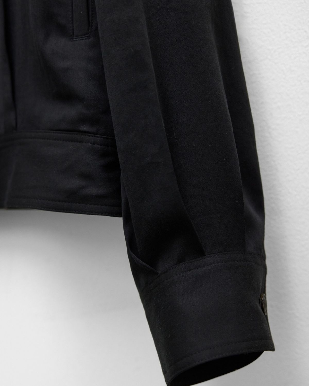 유스(YOUTH) Soft Drapery Jacket - Black