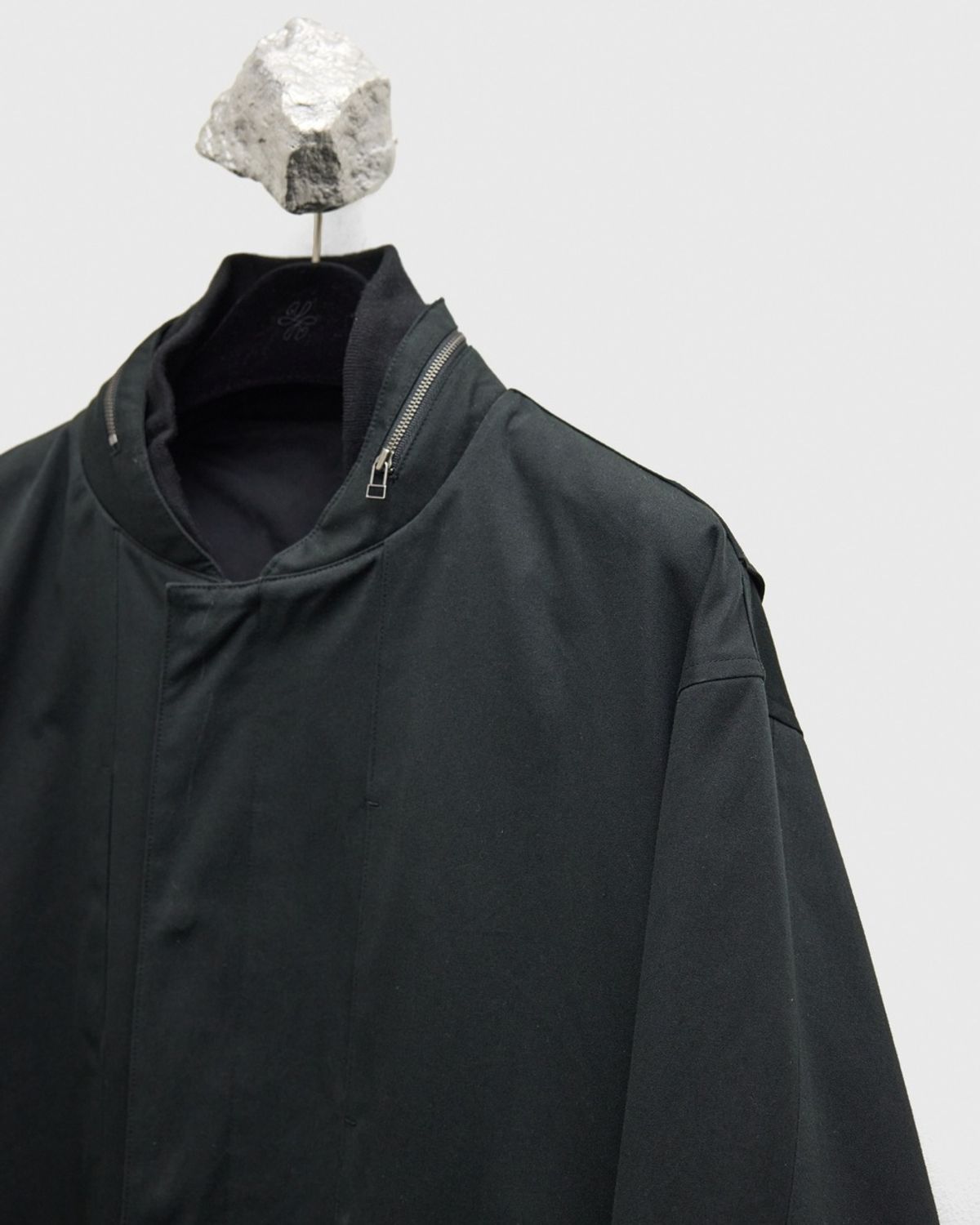 유스(YOUTH) Double Rip Utility Parka - Black
