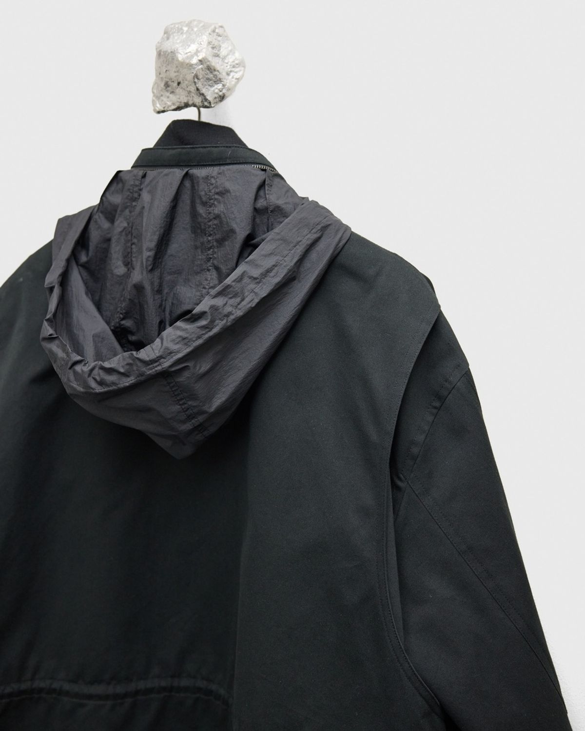 유스(YOUTH) Double Rip Utility Parka - Black