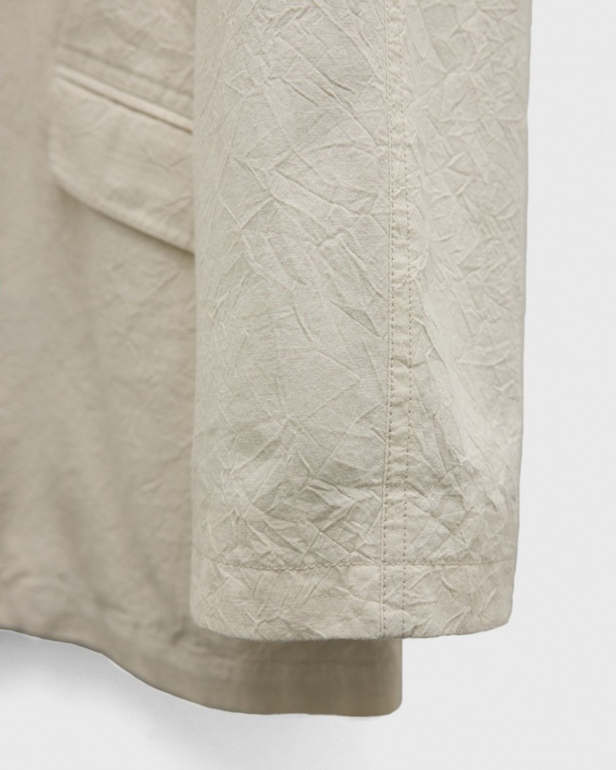 유스(YOUTH) Creased Midi Jacket - Ecru