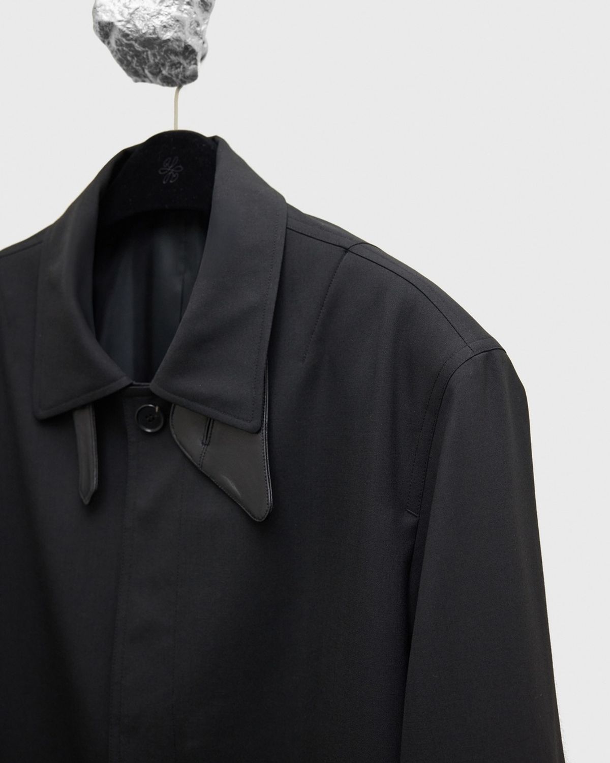 유스(YOUTH) Fine Wool Maxi Coat - Black