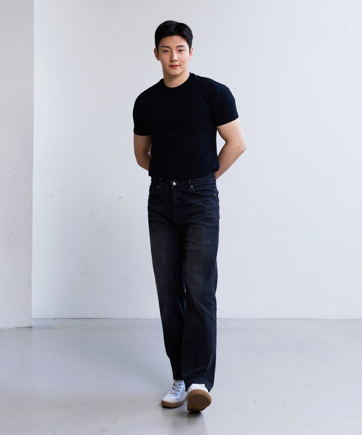 핵쿨남(HECKCOOLNAM) 착시 다리길어보이는 남자 일자핏 스트레이트핏 히든 밴딩 청바지 데님