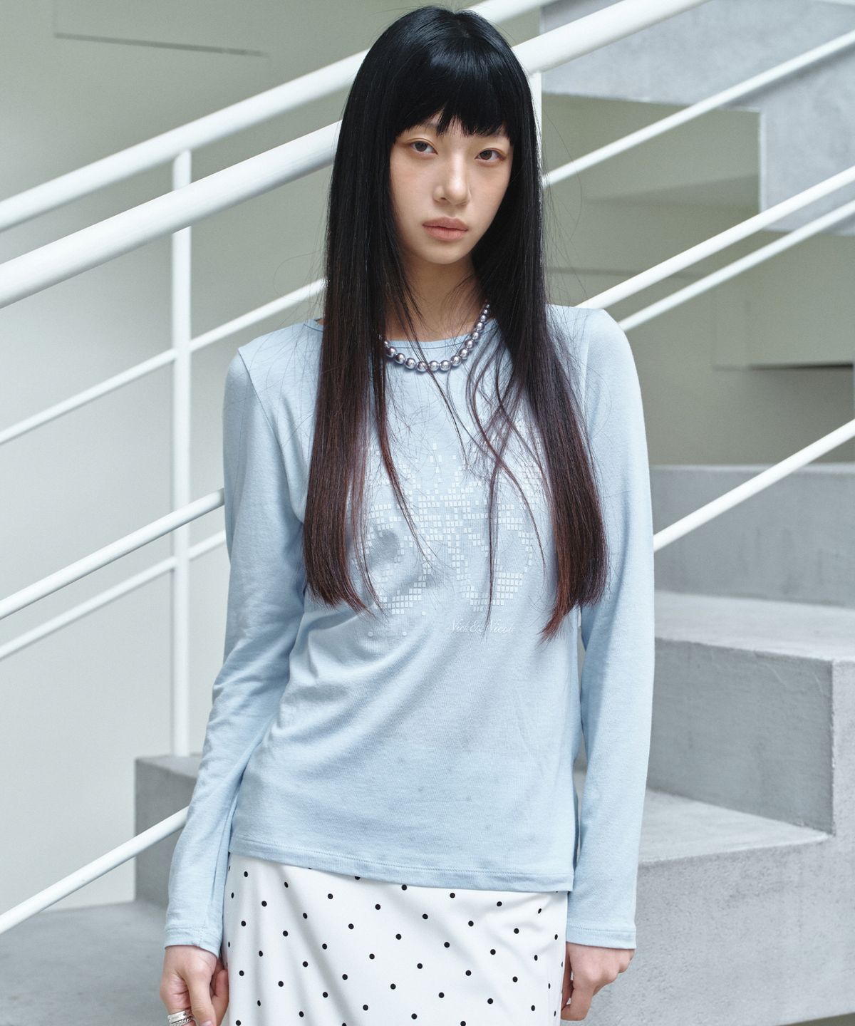 닉앤니콜(NICK&NICOLE) PIXEL BUTTERFLY GRAPHIC TOP_SKY BLUE