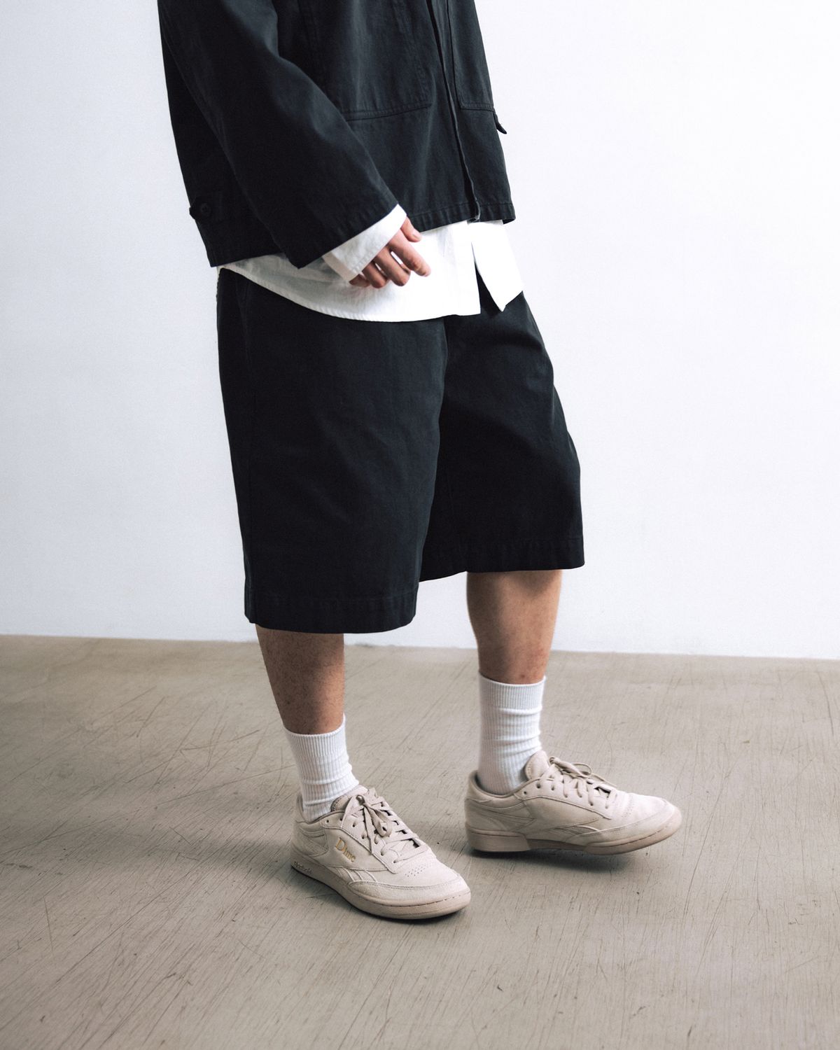 앵글런(ANGLAN) Proper Chino Half Pants - Black