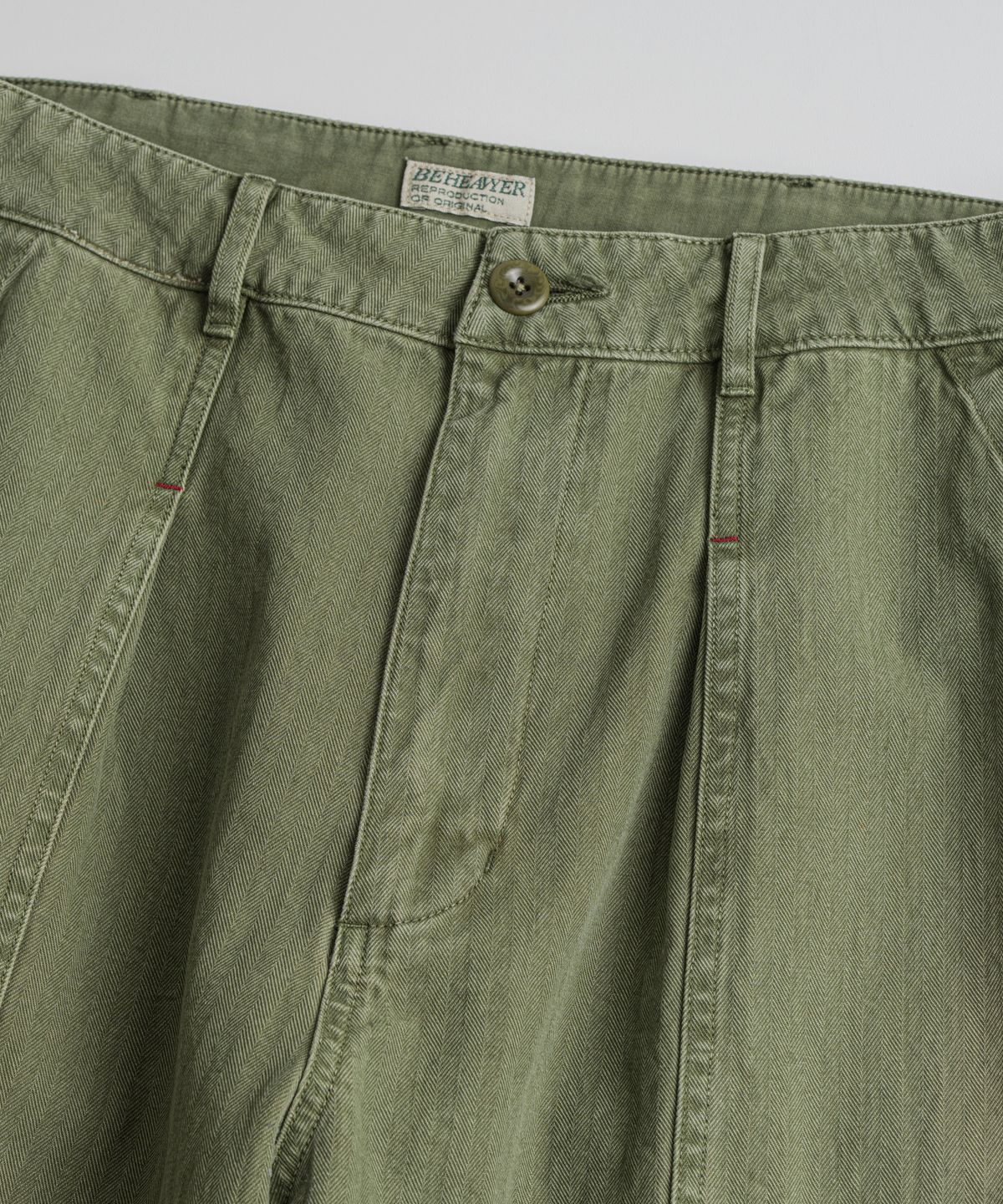 비헤비어(BEHEAVYER) USED HEMMED MIL PANTS olive drab