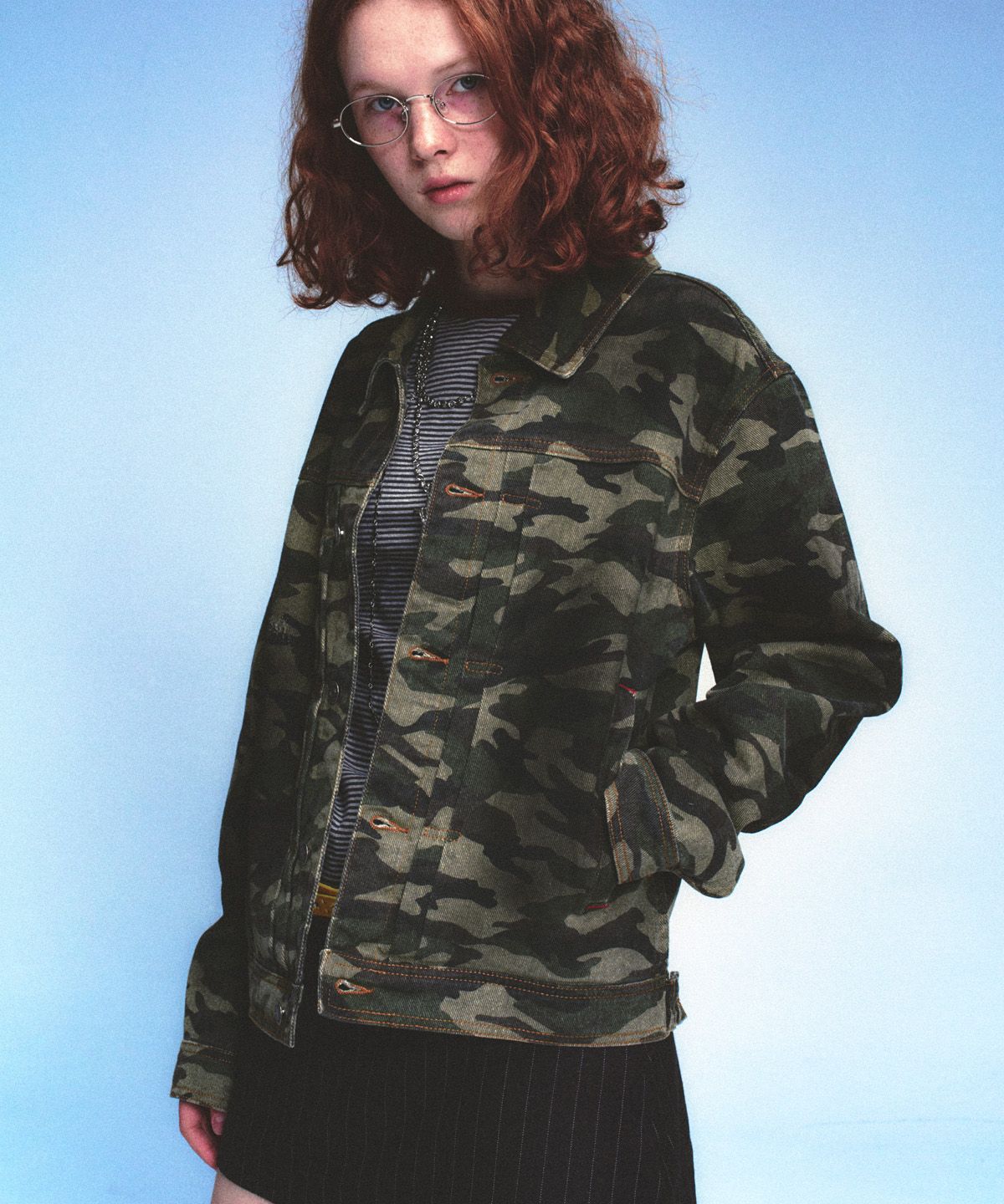 메인부스(MAINBOOTH) Destroyed Camo Trucker Jacket(CAMO)
