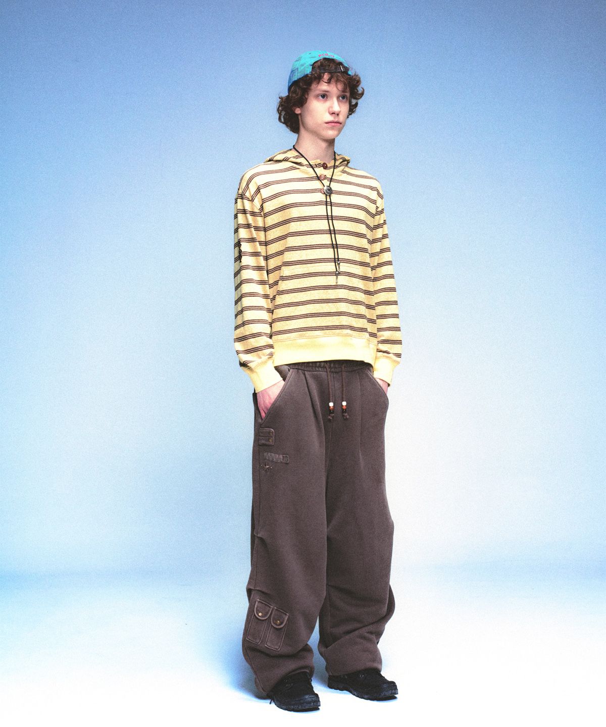 메인부스(MAINBOOTH) Cookie Stripe Hood T-shirt(YELLOW)