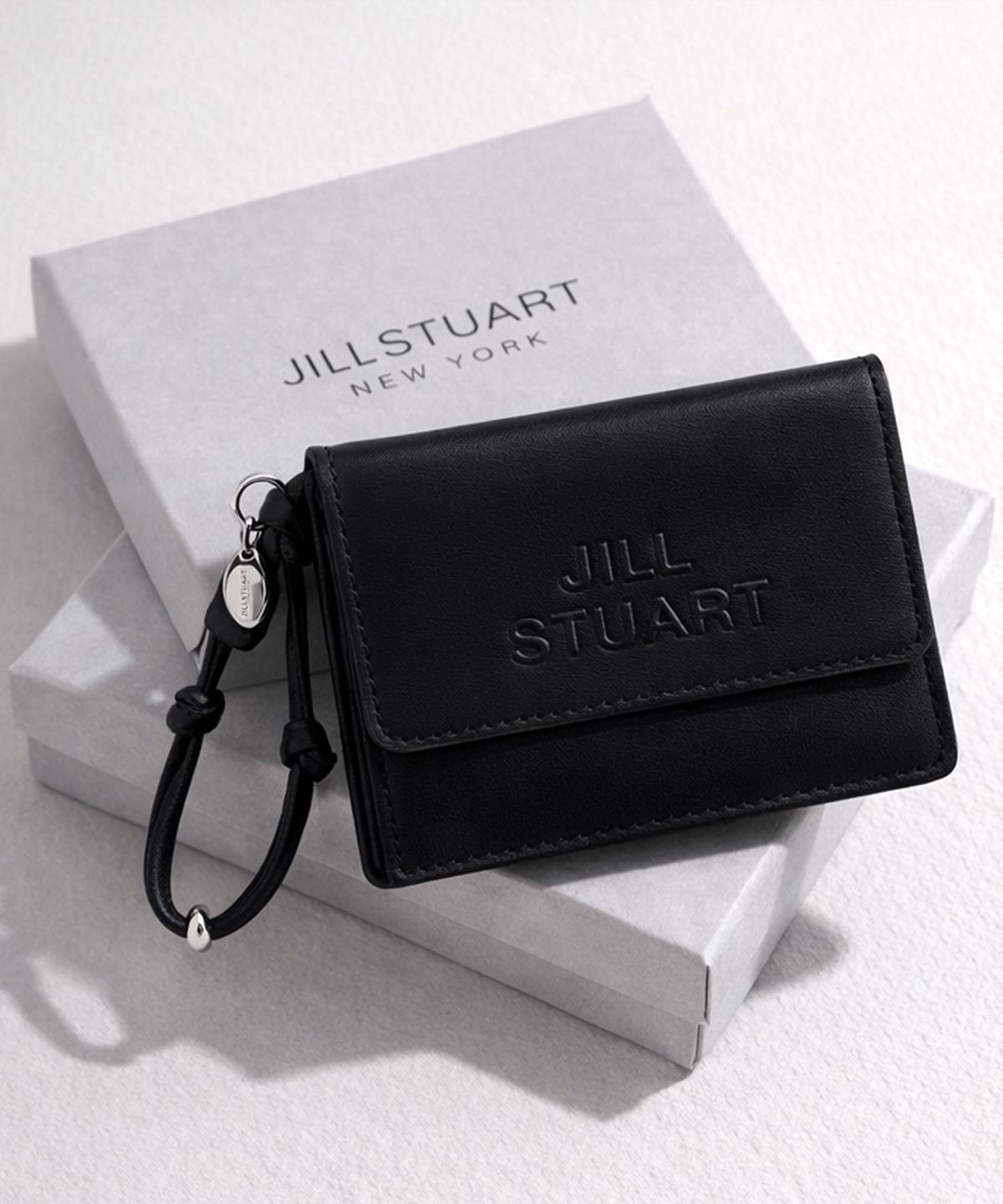 질스튜어트액세서리(JILLSTUART ACC) [PAPER] 뉴페이퍼 소가죽 3단반지갑 2color