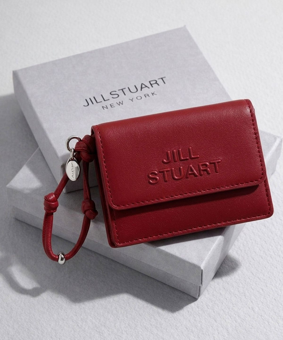 질스튜어트액세서리(JILLSTUART ACC) [PAPER] 뉴페이퍼 소가죽 3단반지갑 2color