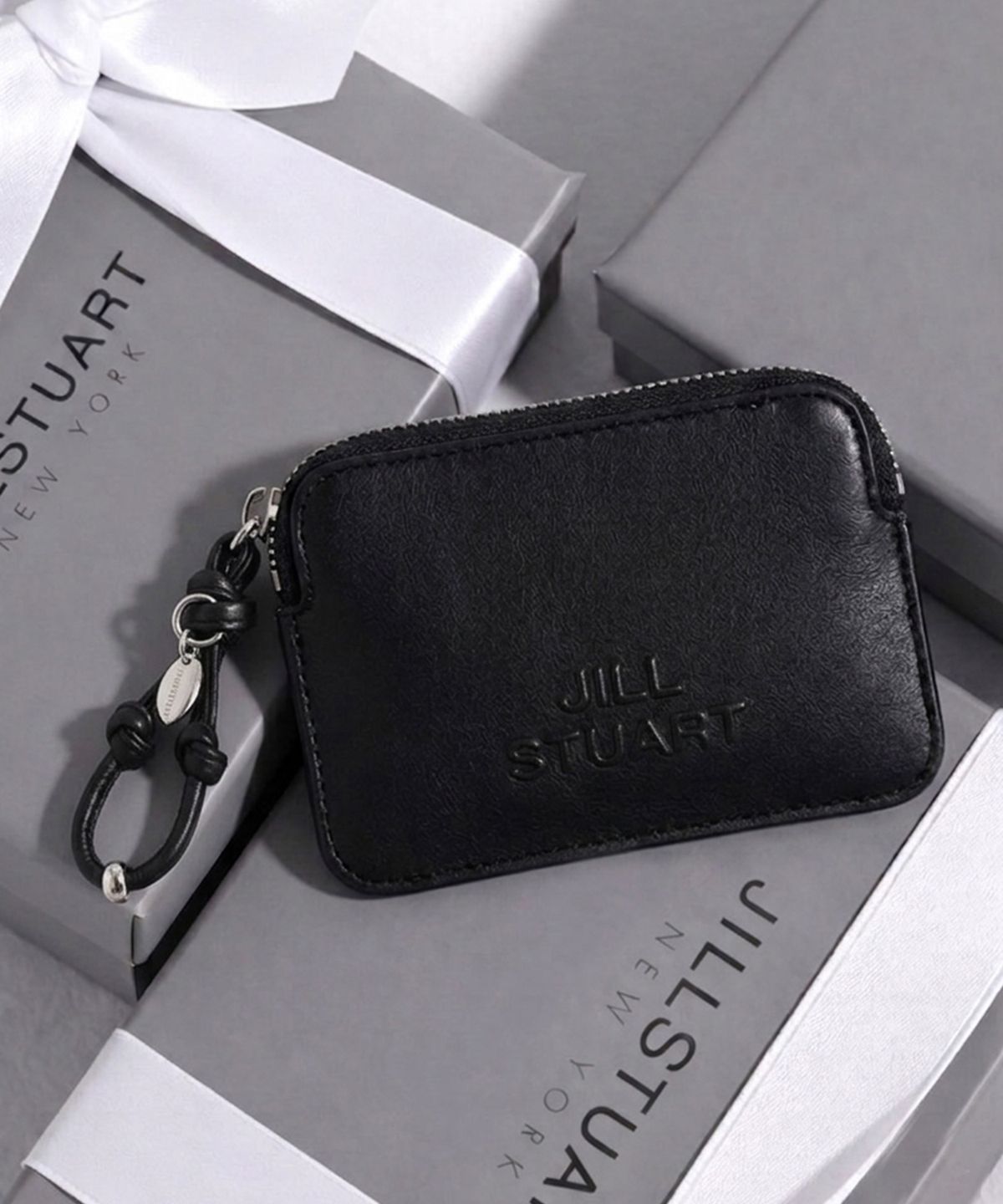 질스튜어트액세서리(JILLSTUART ACC) [NEW PAPER] 뉴페이퍼 소가죽  지퍼카드지갑 2color
