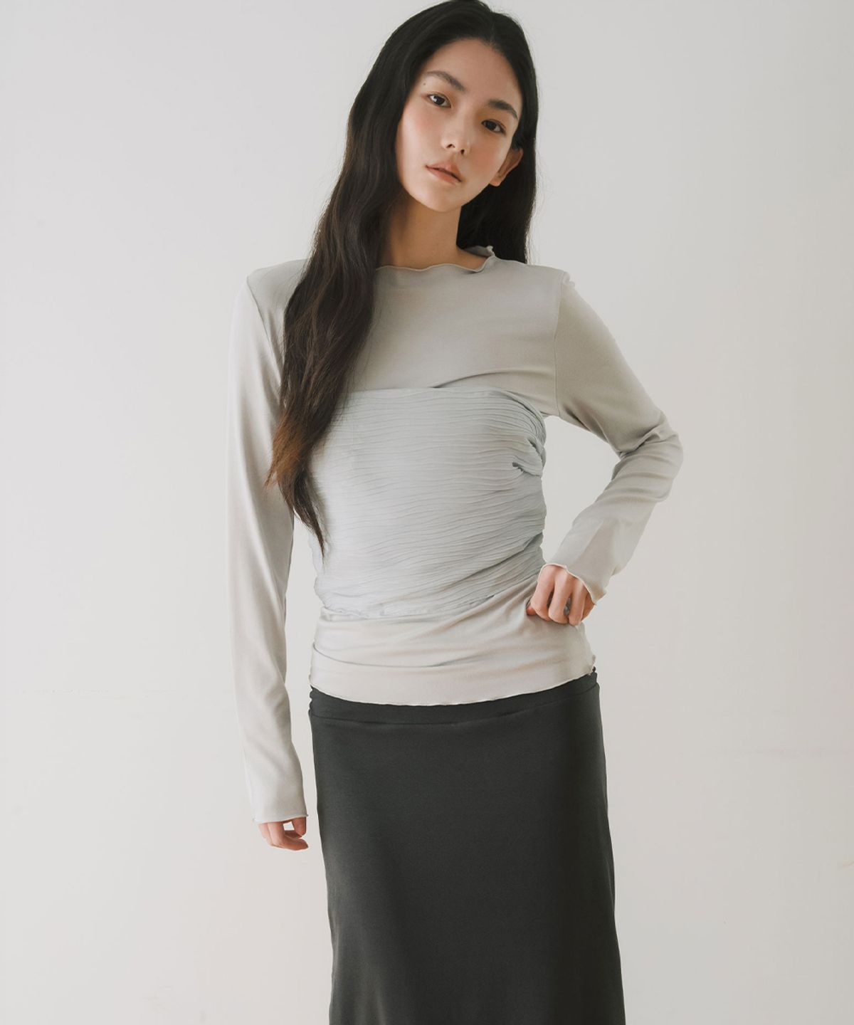 이어닝(YEARNING) MOCK NECK LONG SLEEVE TOP, LIGHT GREY