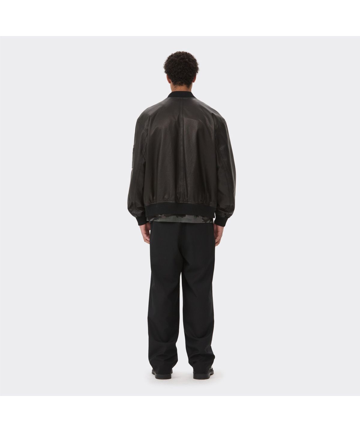 커스텀멜로우(CUSTOMELLOW) Black Leather Ma-1 CWUDS26114BKX