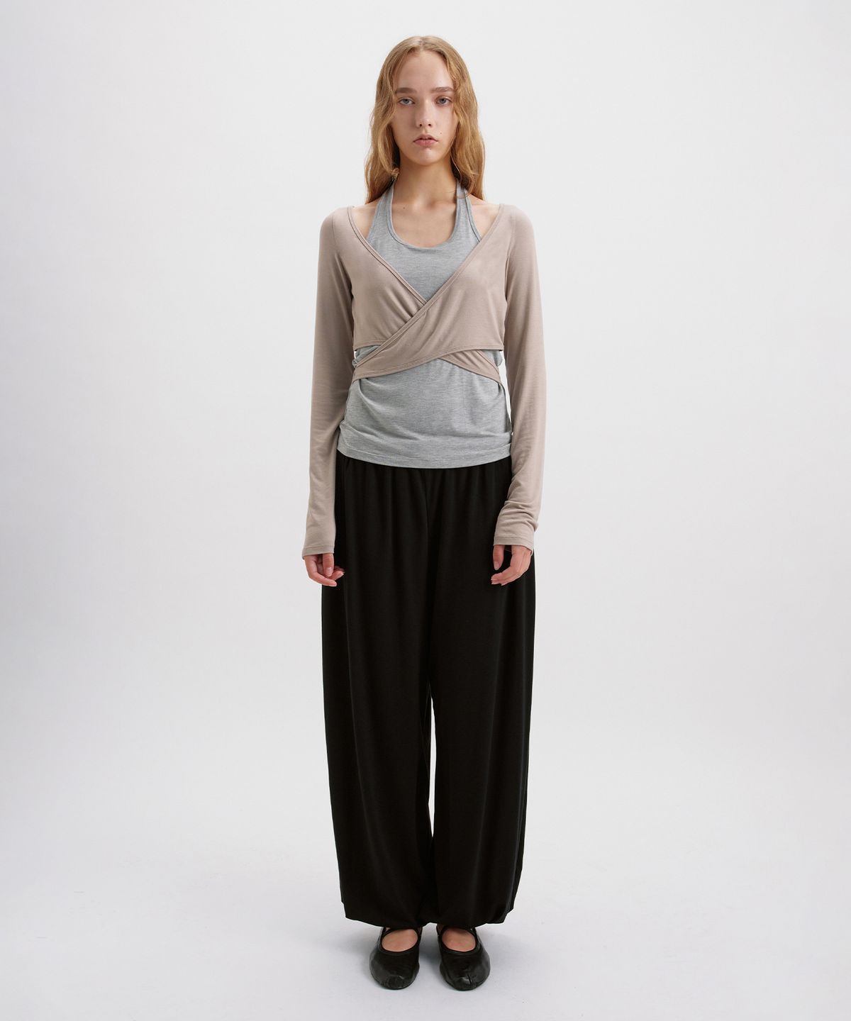 시메트릭 퍼센트(SYMMETRICPERCENT) Halter Layered X Wrap Top / Beige