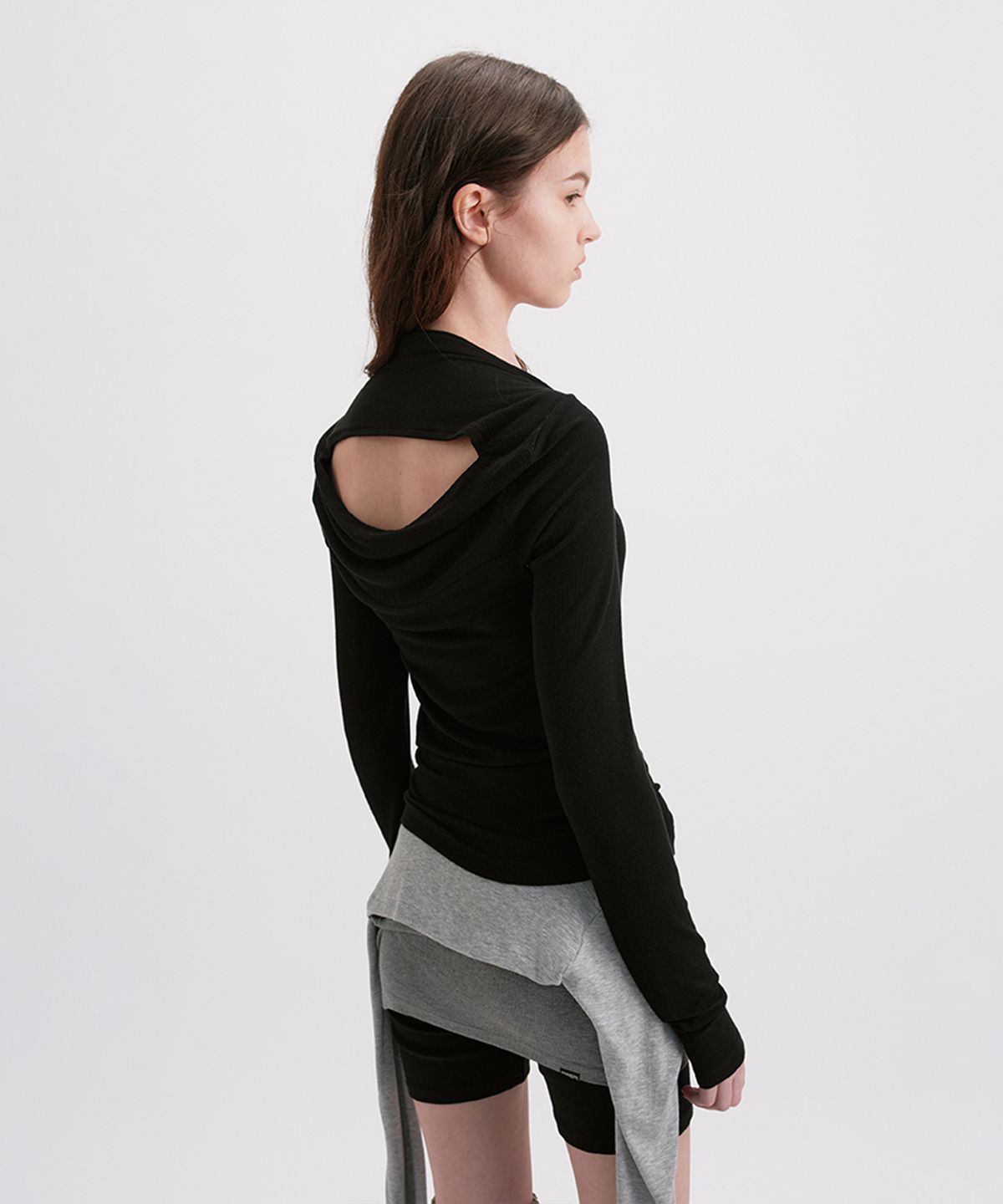 시메트릭 퍼센트(SYMMETRICPERCENT) Two-Way Bolero Top / Black