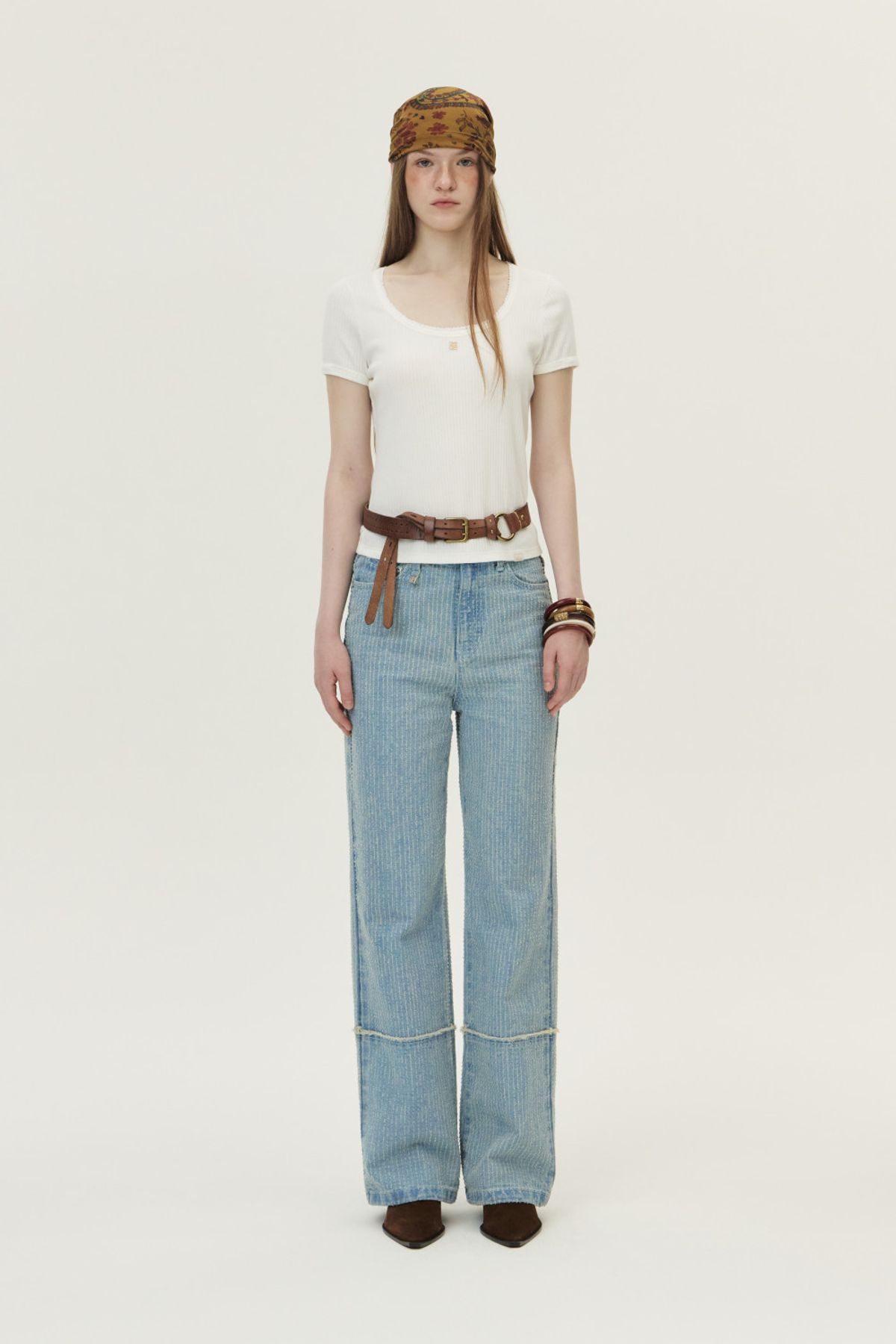쿠메(KUMÉ) Pointelle Scoop Neck T-shirt, White