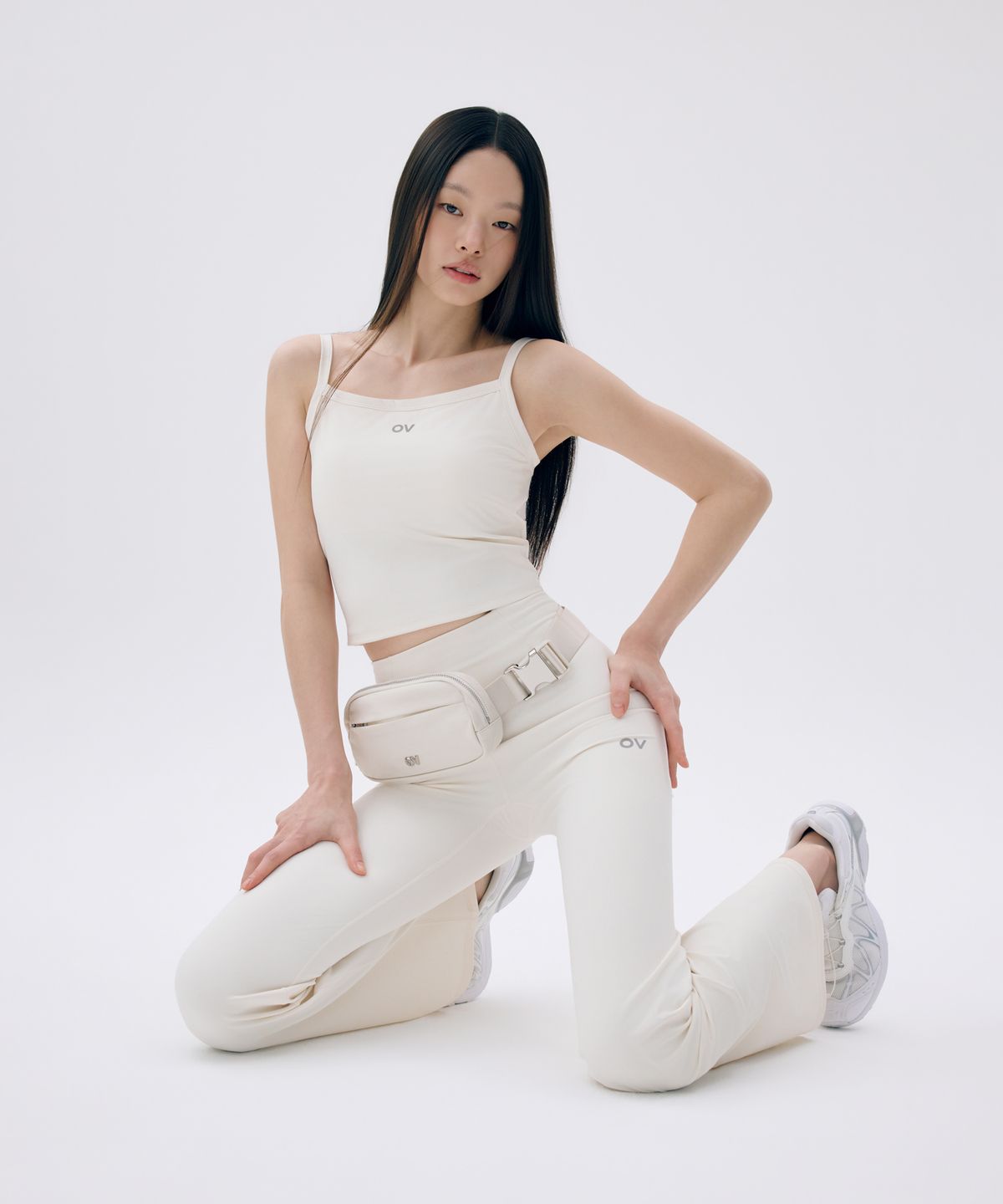아웃도어 보이스(OUTDOOR VOICES) (W)Technol-OV™ COMFY FLEX PADDED TANK (BLACK)