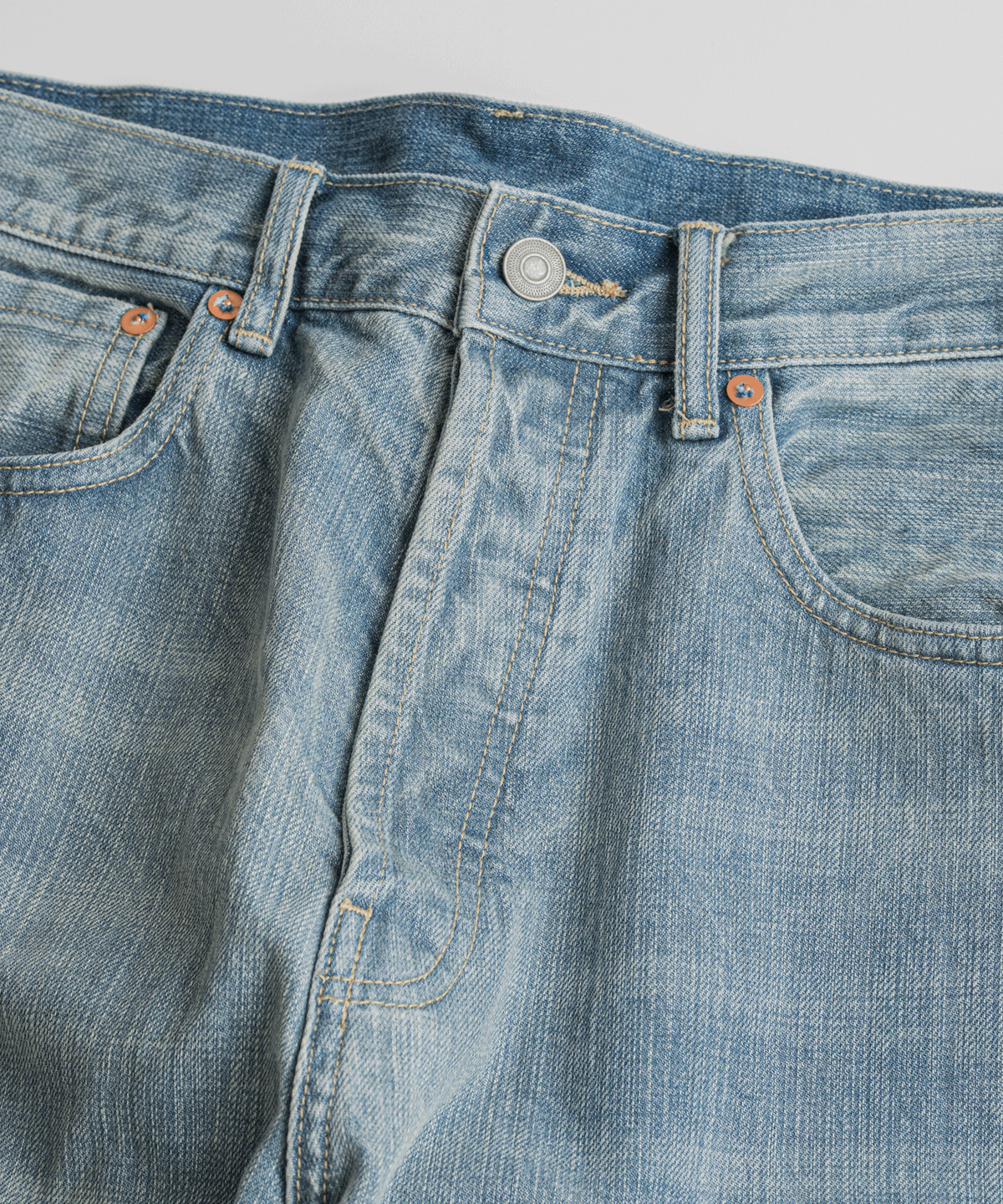 비헤비어(BEHEAVYER) 523L SELVEDGE DENIM PANTS bleached