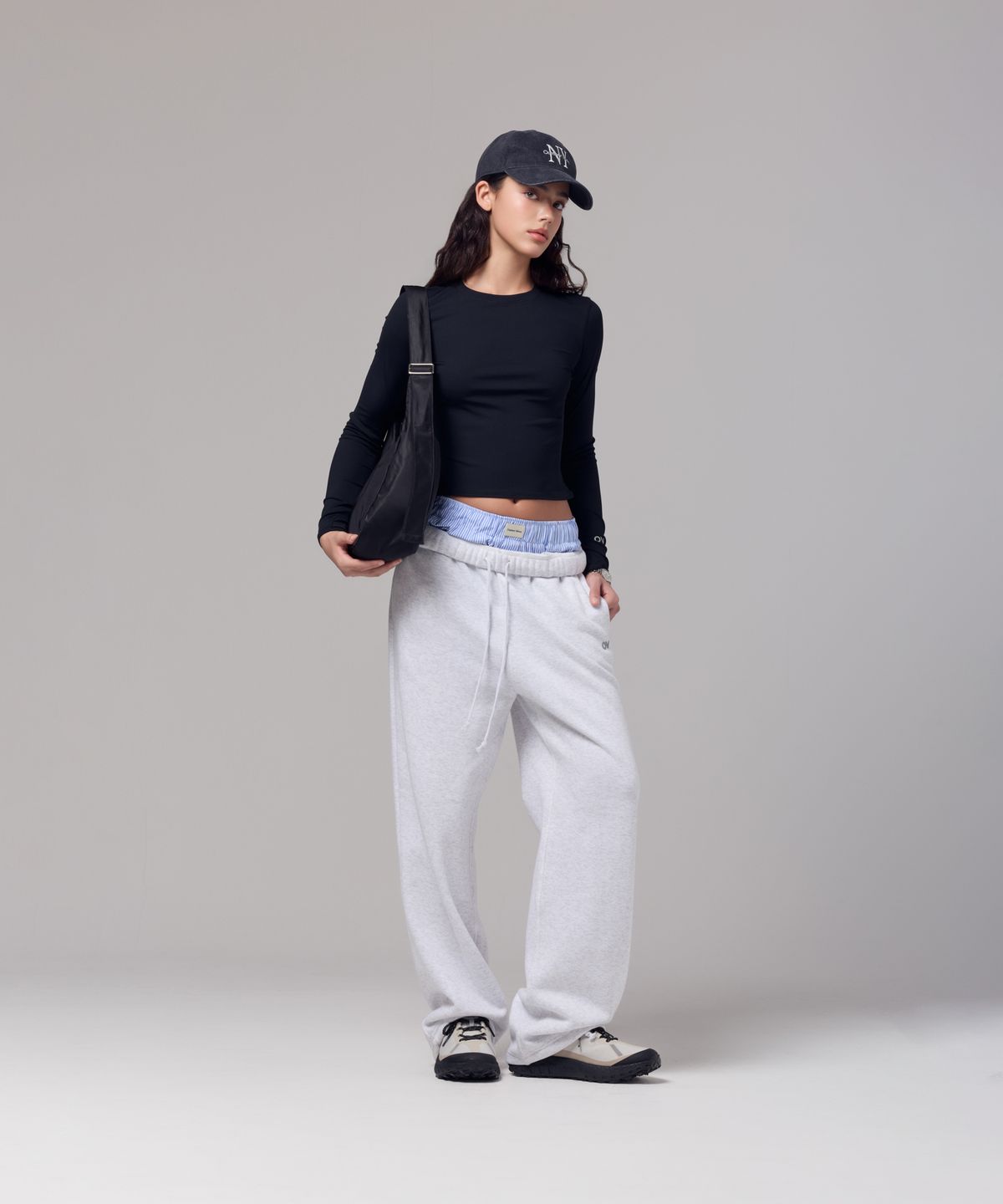 아웃도어 보이스(OUTDOOR VOICES) (W)Technol-OV™ COMFY FLEX LONG SLEEVE TEE (BLACK)