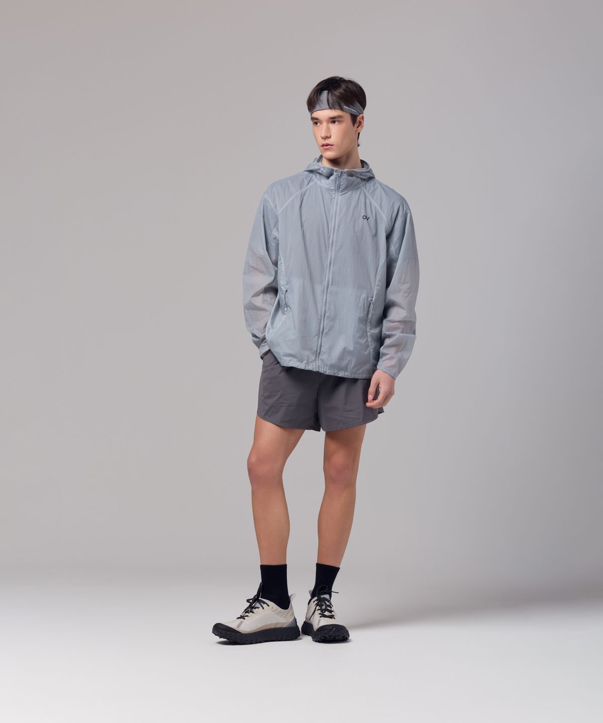 아웃도어 보이스(OUTDOOR VOICES) LIGHTWEIGHT PACKABLE WINDBREAKER (GRAY)