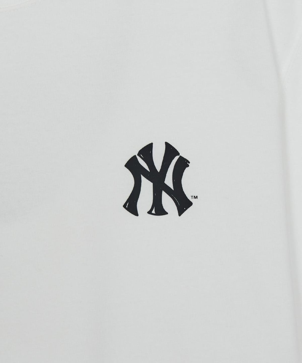 엠엘비(MLB) 베이직 스트릿 등판레터 오버핏 반팔 티셔츠 NY (White)