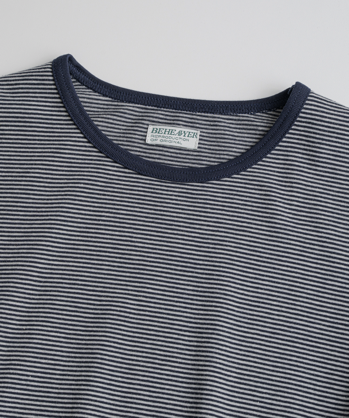 비헤비어(BEHEAVYER) CREWNECK STRIPE L/S SHIRTS grey/navy