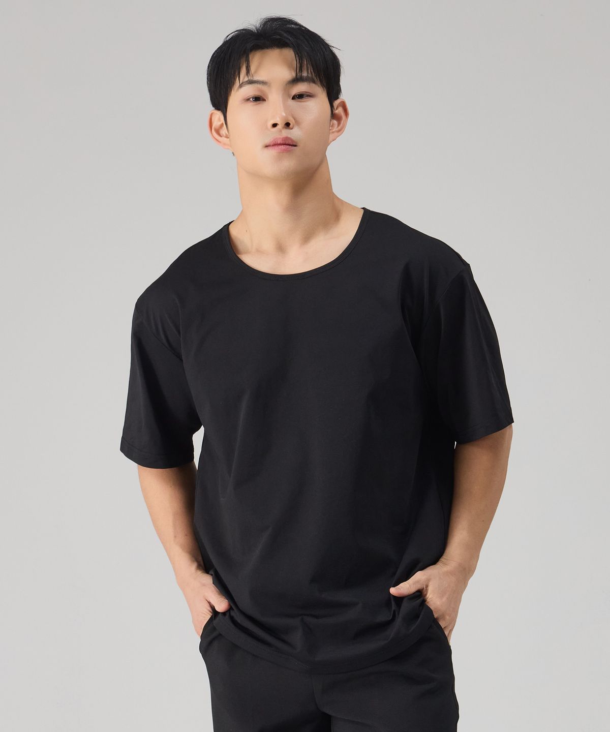 엔티비씨(NTBC) U넥 쿨 베이직 반팔 티셔츠_2COLOR