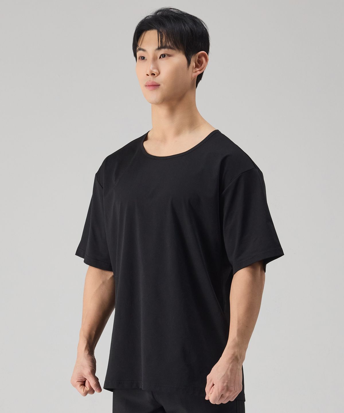 엔티비씨(NTBC) U넥 쿨 베이직 반팔 티셔츠_2COLOR