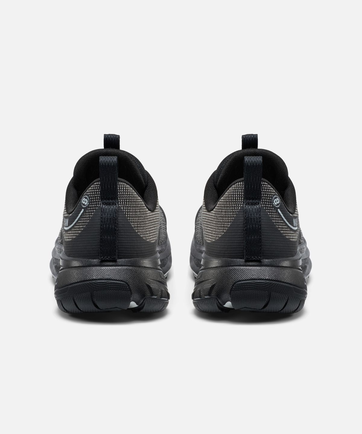킨(KEEN) ROAM 남성 트레일러닝화 BLACK/BLACK