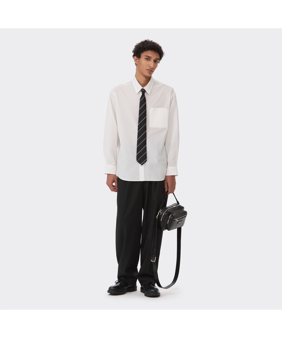 커스텀멜로우(CUSTOMELLOW) Black Stripe Tie CAAIX26102BKX