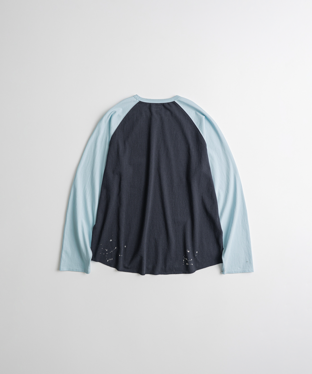 비헤비어(BEHEAVYER) DISTRESSED BASEBALL L/S SHIRTS navy/l.blue