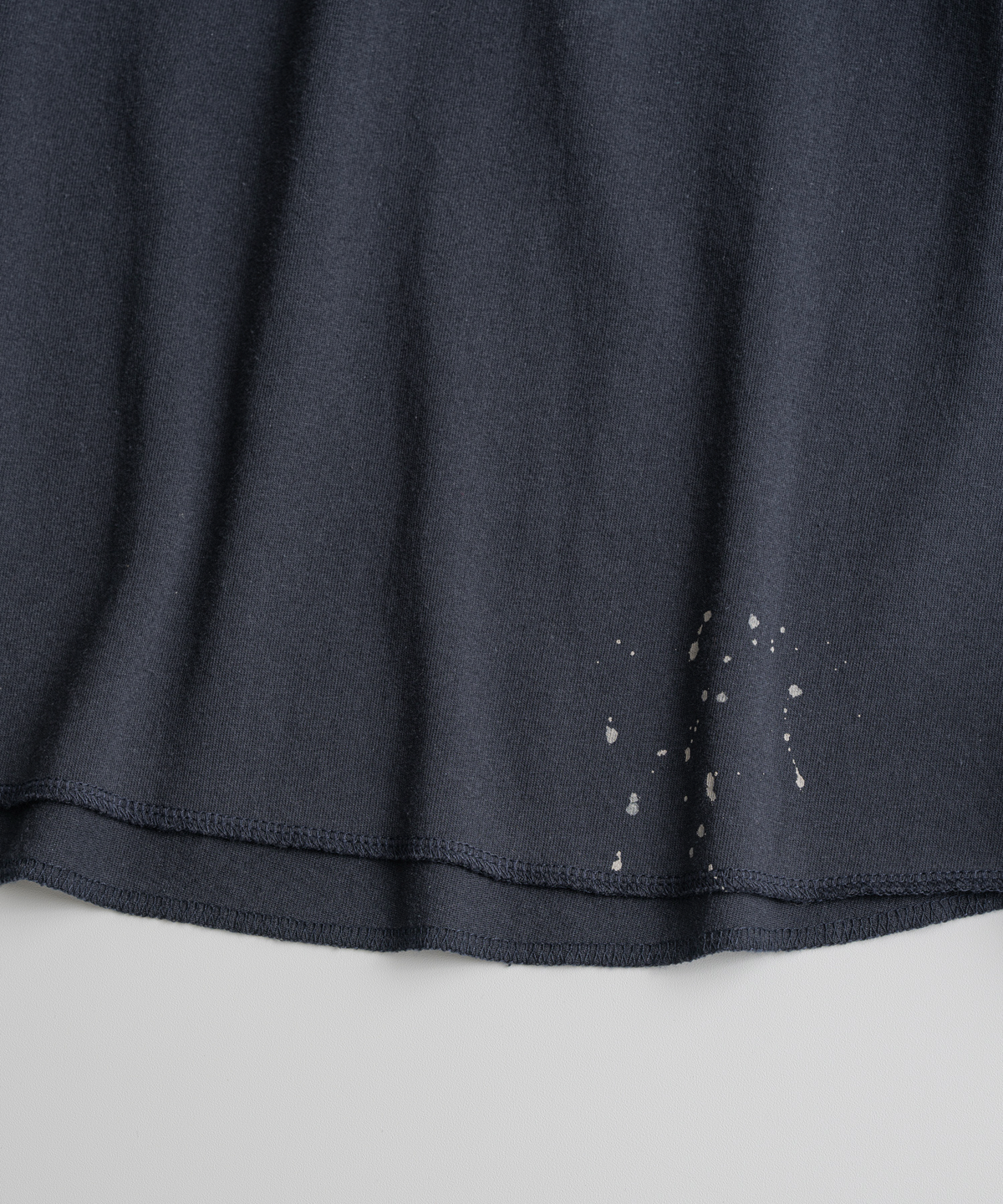 비헤비어(BEHEAVYER) DISTRESSED BASEBALL L/S SHIRTS navy/l.blue