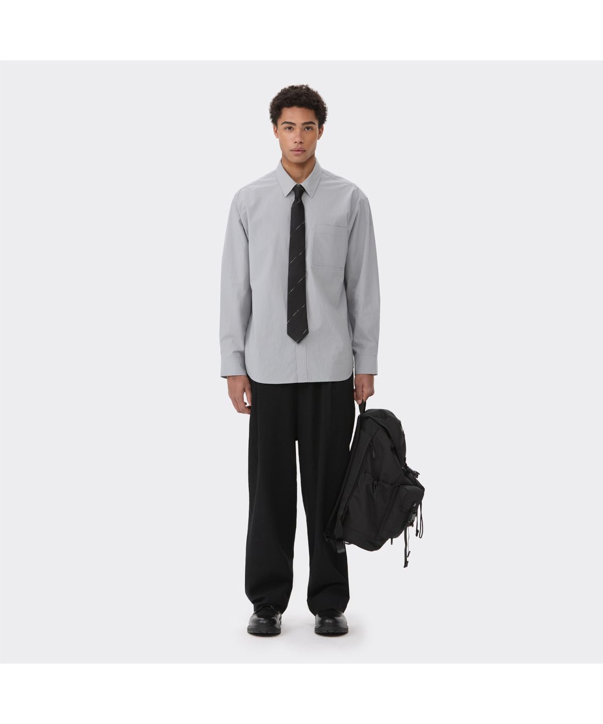 커스텀멜로우(CUSTOMELLOW) Black Stripe Tie CAAIX26103BKX