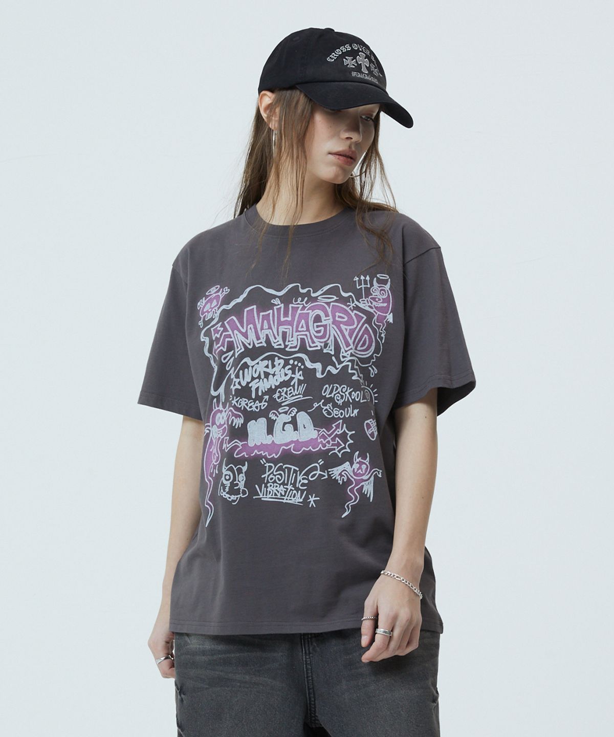 마하그리드(MAHAGRID) IRON CROSS CAP CHARCOAL(MG2GSMAB22A)