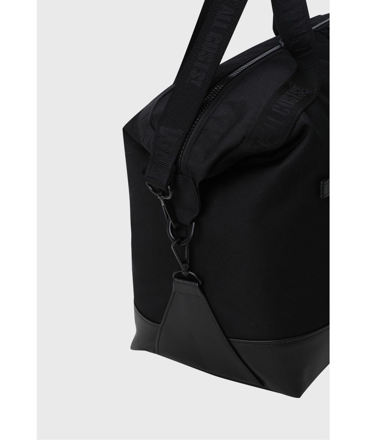 왁(WAAC) 2Way Boston Bag WGBOX26102BKX