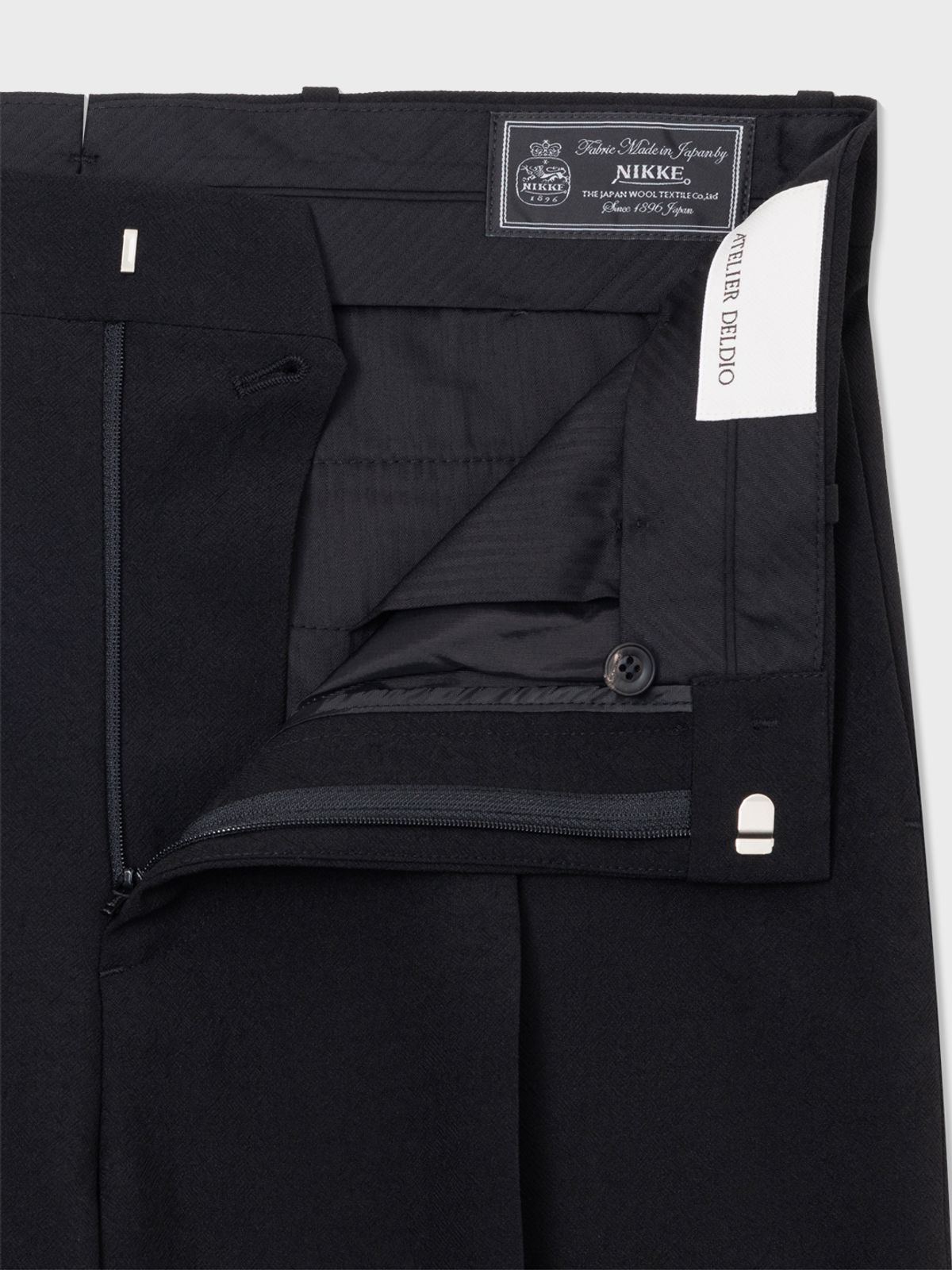 아틀리에 델디오(ATELIER DELDIO) 트로피컬 울 도비 테일러드 팬츠 (BLACK)