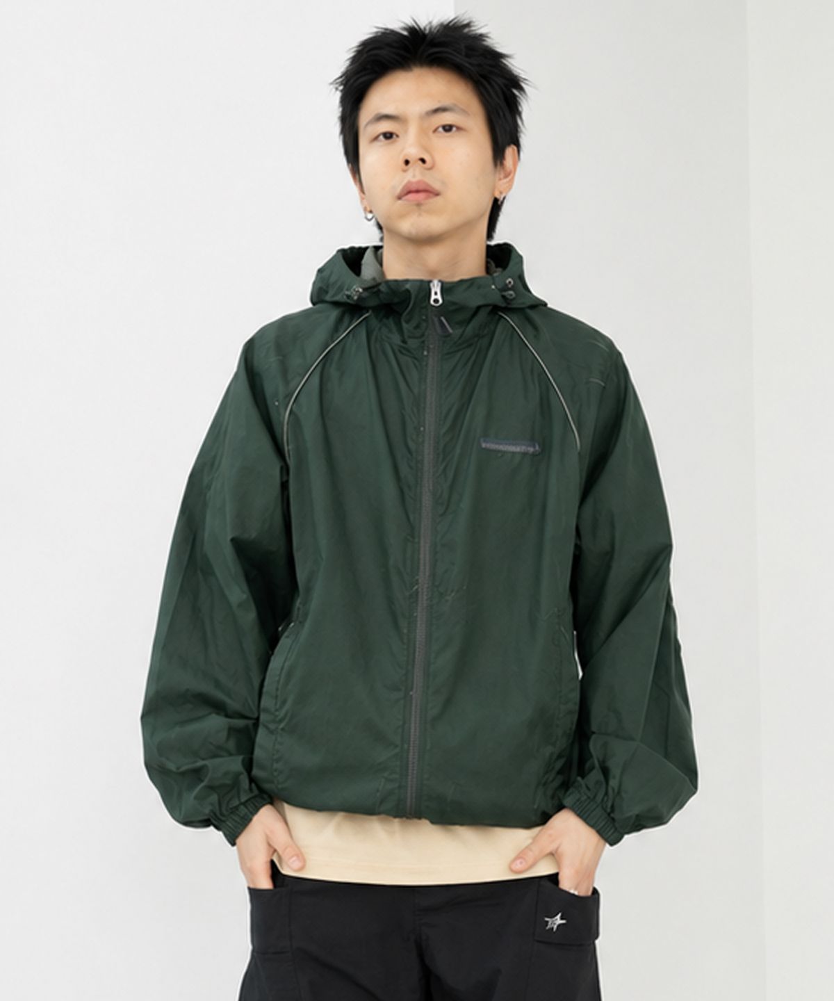 록히드마틴(LOCKHEED MARTIN) CREASE TWO-TONE WINDBREAKER (KHAKI)