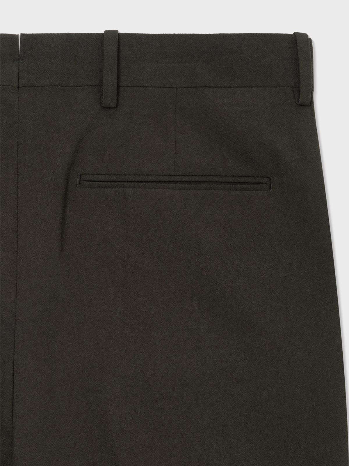 아틀리에 델디오(ATELIER DELDIO) 트로피컬 울 도비 테일러드 팬츠 (DARK KHAKI)
