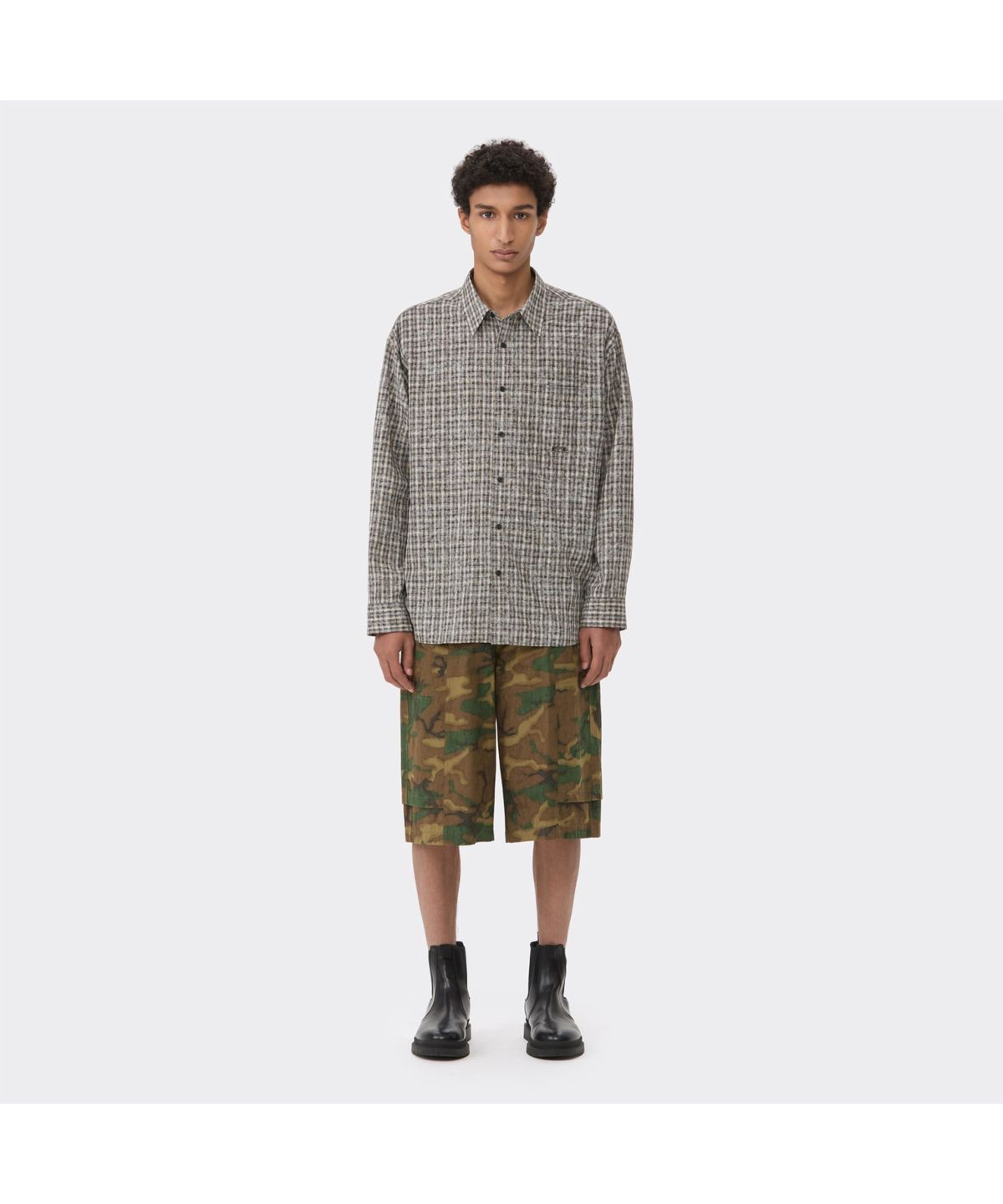 커스텀멜로우(CUSTOMELLOW) Black Oversized Fit Check Shirt CWSAM26205BKX