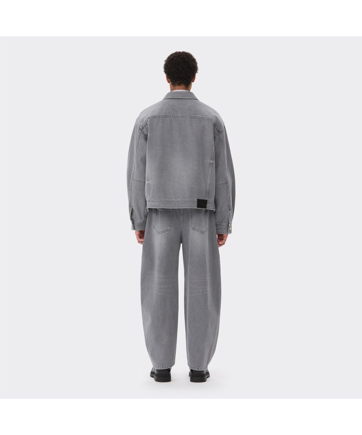 커스텀멜로우(CUSTOMELLOW) Grey Curved Line Vintage Denim Shirt CWSAM26192GYX